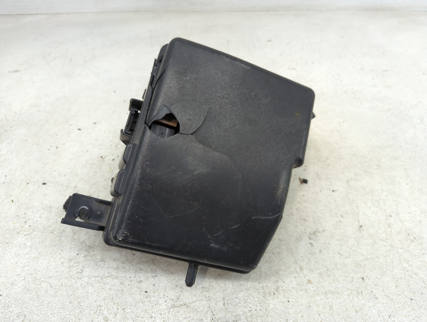2011-2014 Hyundai Sonata Fusebox Fuse Box Panel Relay Module P/N:91950-3S710 91950-3S712 Fits Fits 2011 2012 2013 2014 OEM U