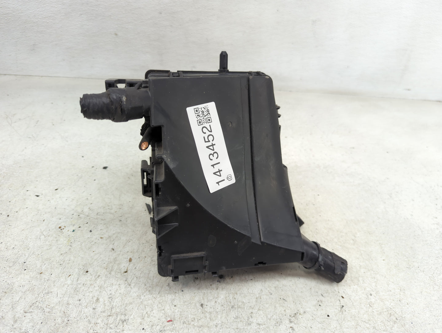 2011-2014 Hyundai Sonata Fusebox Fuse Box Panel Relay Module P/N:91950-3S710 91950-3S712 Fits Fits 2011 2012 2013 2014 OEM U