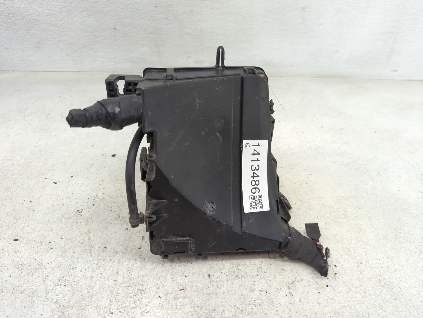 2011-2014 Hyundai Sonata Fusebox Fuse Box Panel Relay Module P/N:91950-3S712 91950-3S710 Fits Fits 2011 2012 2013 2014 OEM U