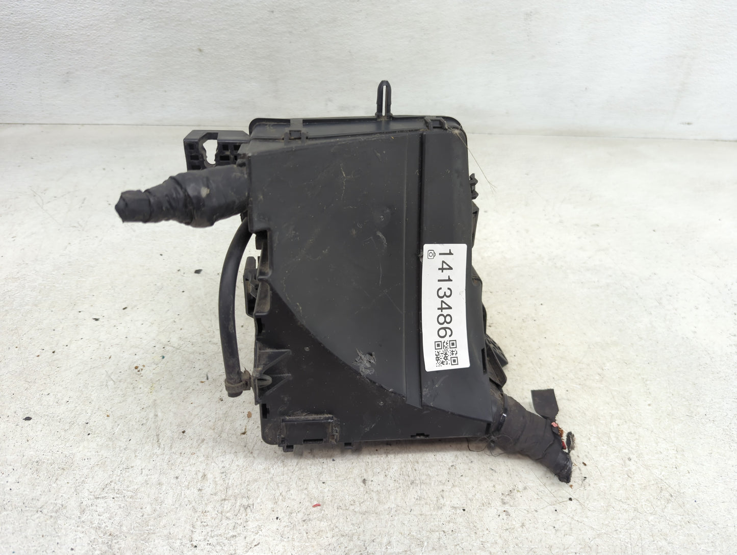 2011-2014 Hyundai Sonata Fusebox Fuse Box Panel Relay Module P/N:91950-3S712 91950-3S710 Fits Fits 2011 2012 2013 2014 OEM U