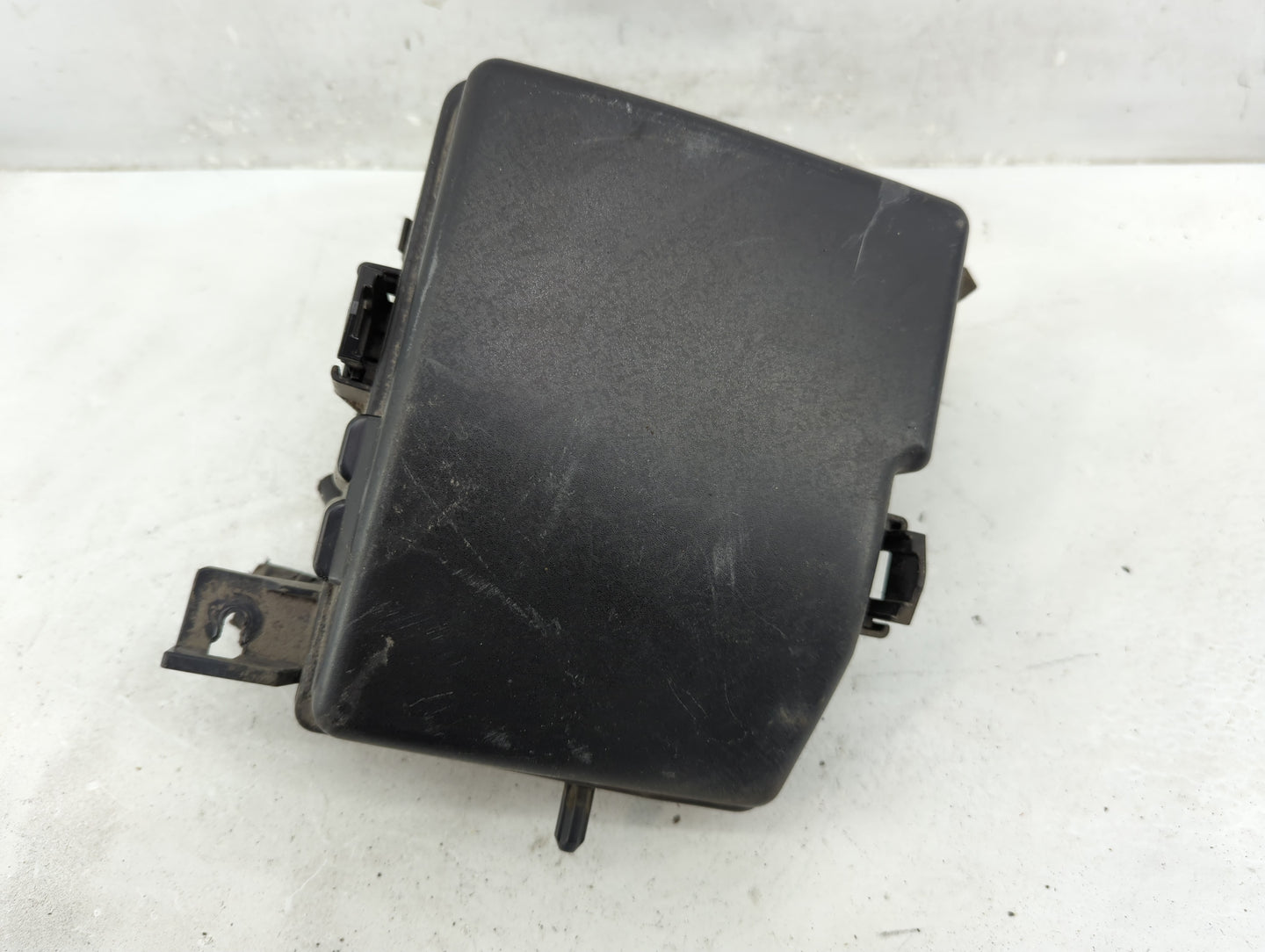 2011-2014 Hyundai Sonata Fusebox Fuse Box Panel Relay Module P/N:91950-3S710 Fits Fits 2011 2012 2013 2014 OEM Used Auto Par