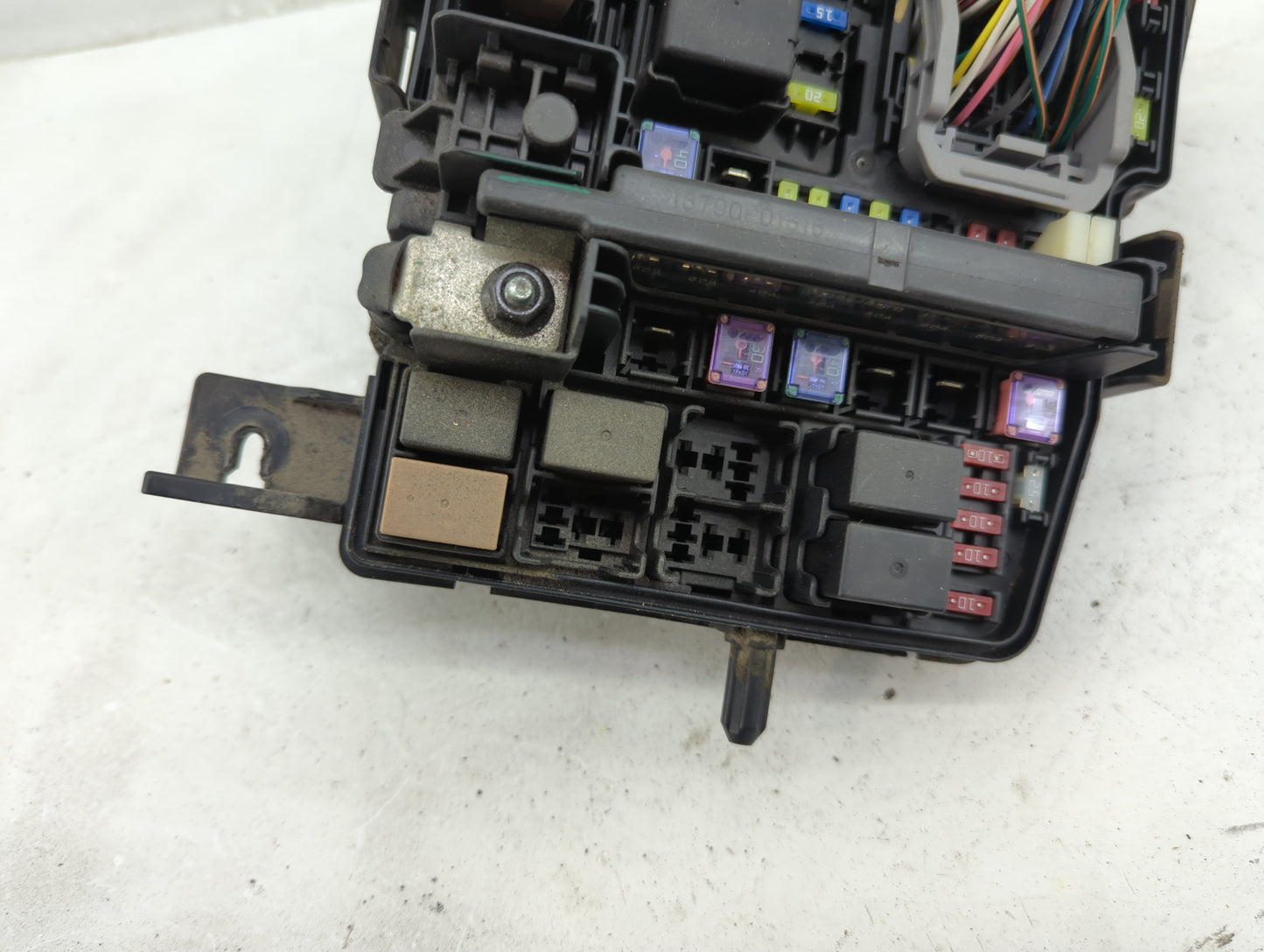 2011-2014 Hyundai Sonata Fusebox Fuse Box Panel Relay Module P/N:91950-3S710 Fits Fits 2011 2012 2013 2014 OEM Used Auto Par