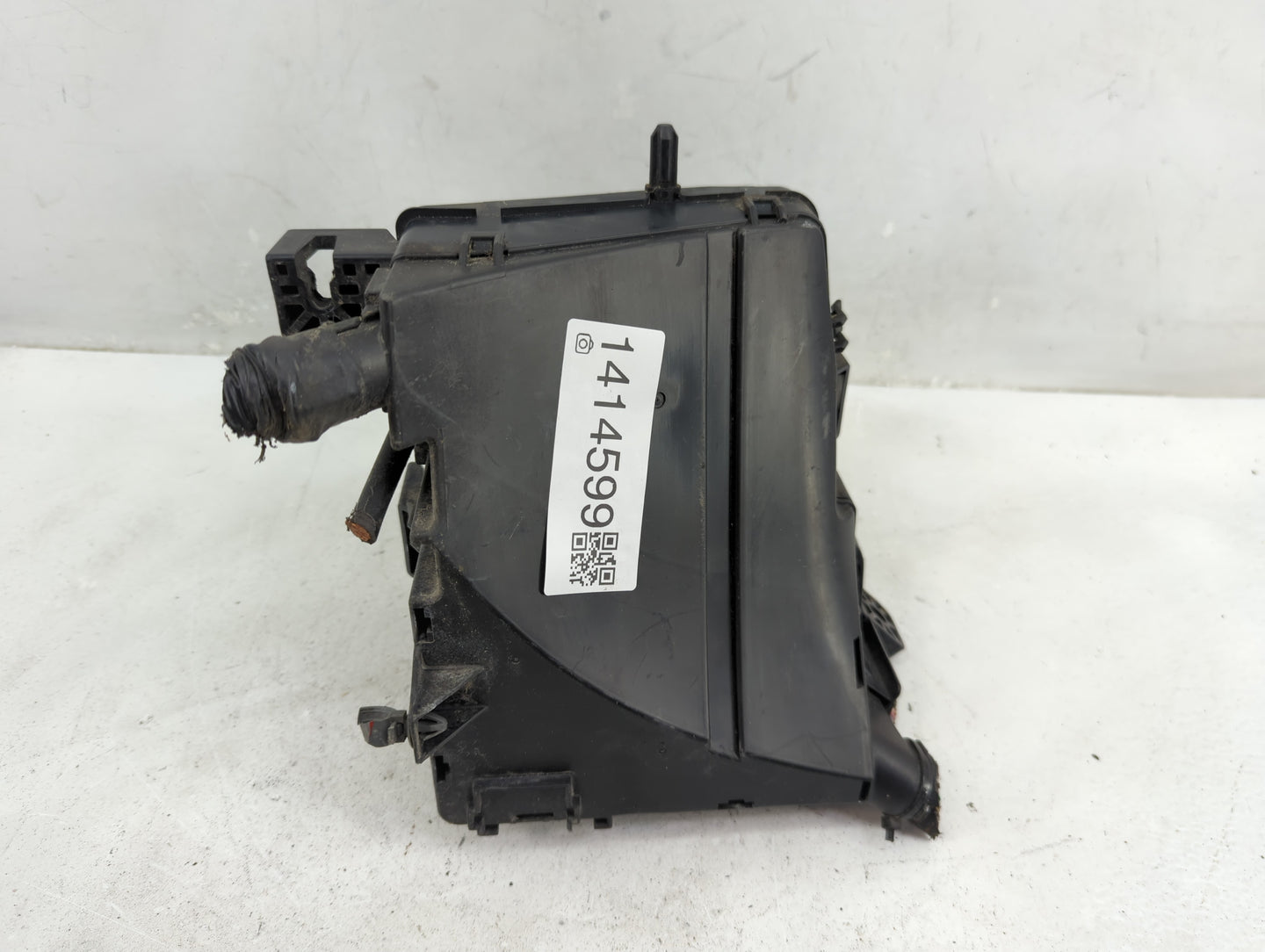 2011-2014 Hyundai Sonata Fusebox Fuse Box Panel Relay Module P/N:91950-3S710 Fits Fits 2011 2012 2013 2014 OEM Used Auto Par