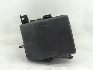 2011-2014 Hyundai Sonata Fusebox Fuse Box Panel Relay Module P/N:91950-3S712 91950-3S710 Fits Fits 2011 2012 2013 2014 OEM U