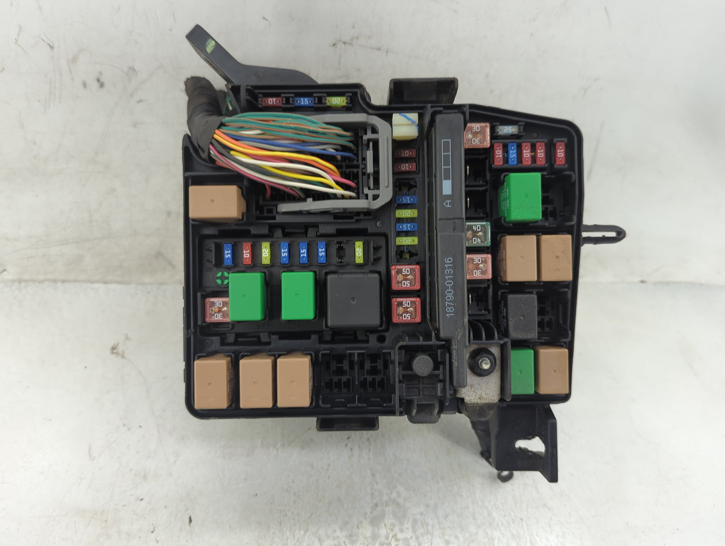 2011-2014 Hyundai Sonata Fusebox Fuse Box Panel Relay Module P/N:91950-3S712 91950-3S710 Fits Fits 2011 2012 2013 2014 OEM U