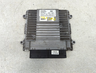 compare product 2011 Hyundai Sonata PCM Engine Control Computer ECU ECM PCU OEM P/N:39101-2G661 39111-2G661, 5WY4E26A, YFABC4DM6B, SIM2K-240 Fits OEM Used Auto Parts