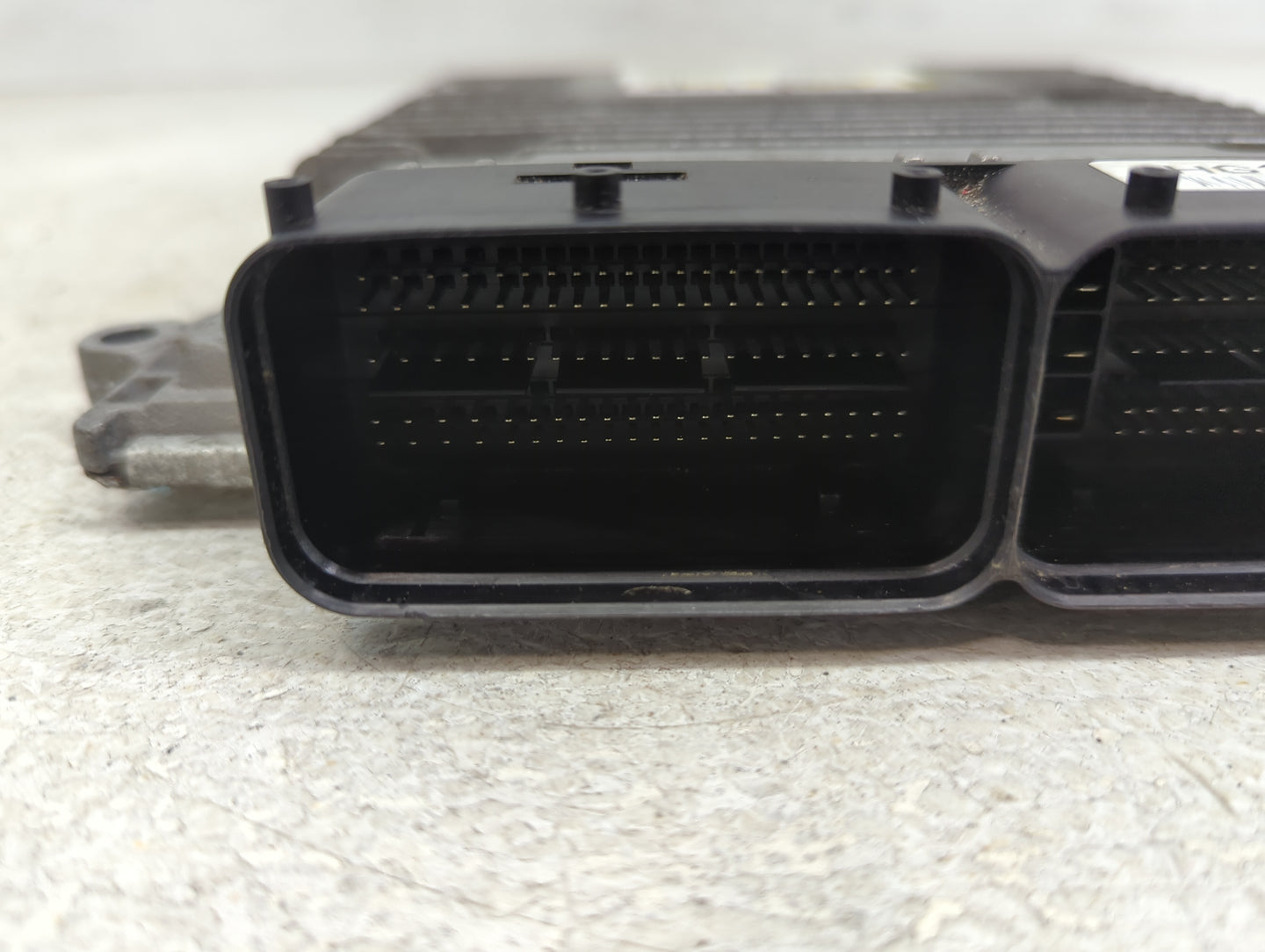 2011 Hyundai Sonata PCM Engine Control Computer ECU ECM PCU OEM P/N:39101-2G661 39111-2G661, 5WY4E26A, YFABC4DM6B, SIM2K-240