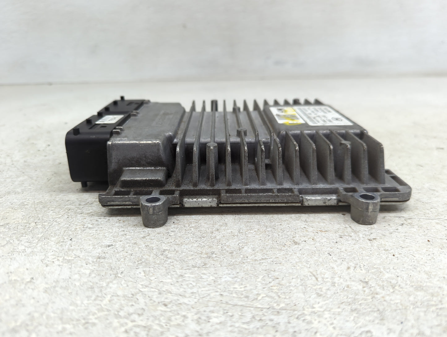 2011 Hyundai Sonata PCM Engine Control Computer ECU ECM PCU OEM P/N:39101-2G661 39111-2G661, 5WY4E26A, YFABC4DM6B, SIM2K-240