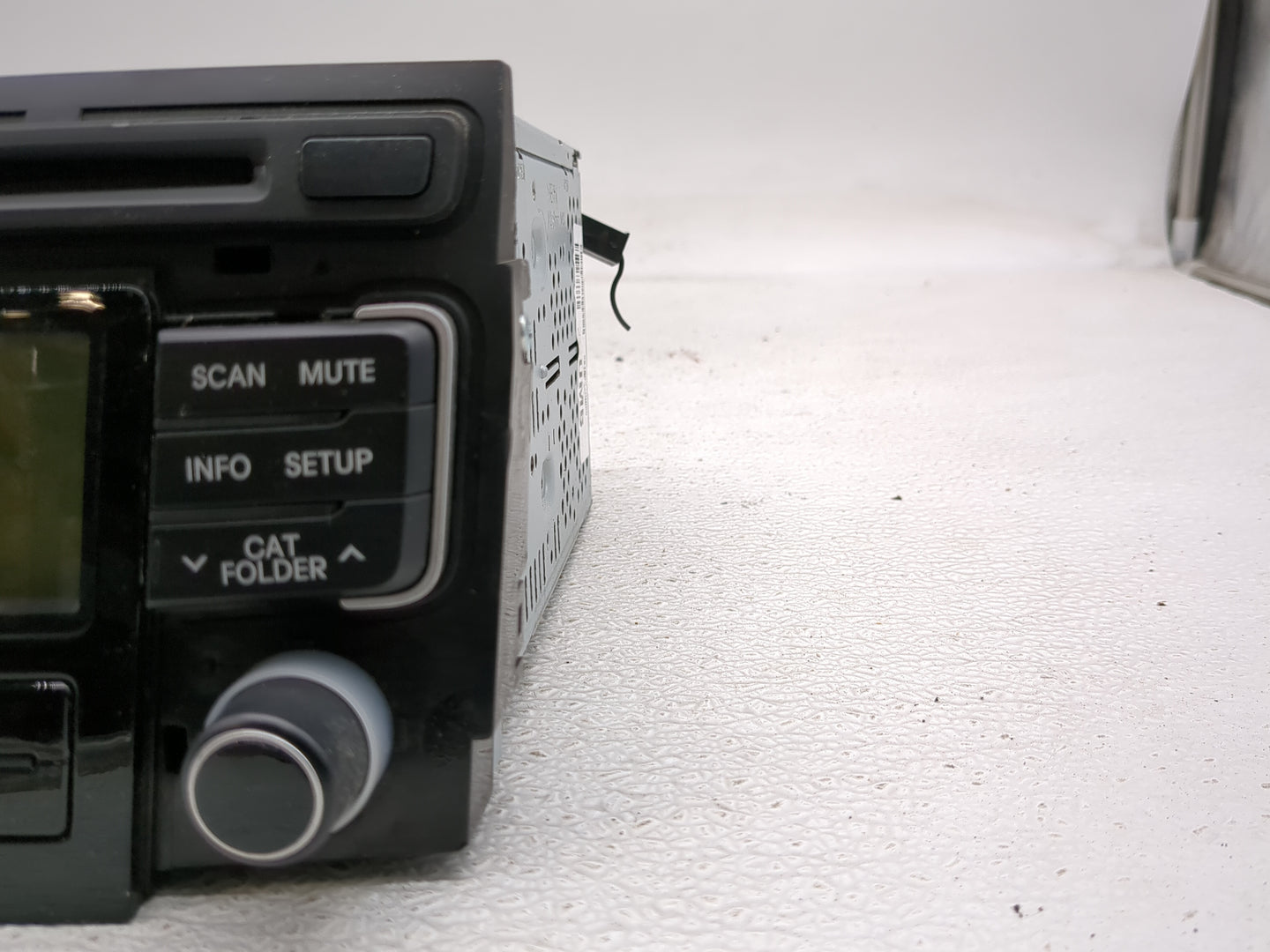 2011 Hyundai Sonata Radio AM FM Cd Player Receiver Replacement P/N:96180-3Q000 Fits OEM Used Auto Parts - Oemusedautoparts1.