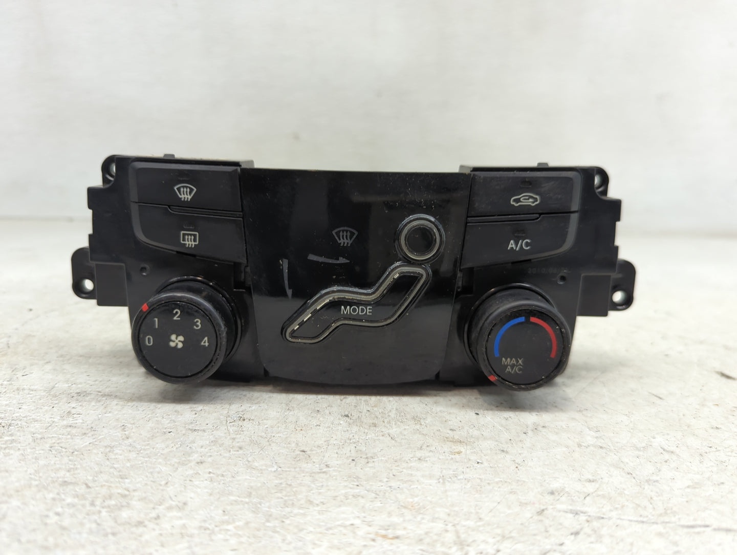 2011 Hyundai Sonata Climate Control Module Temperature AC/Heater Replacement P/N:97250-3Q000 Fits OEM Used Auto Parts - Oemu