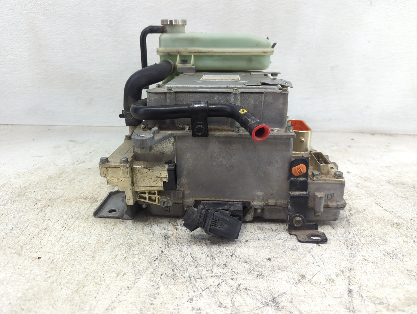 2011 Sonata Ac Dc Power Control Module Accessory Computer Power Inverter - Oemusedautoparts1.com