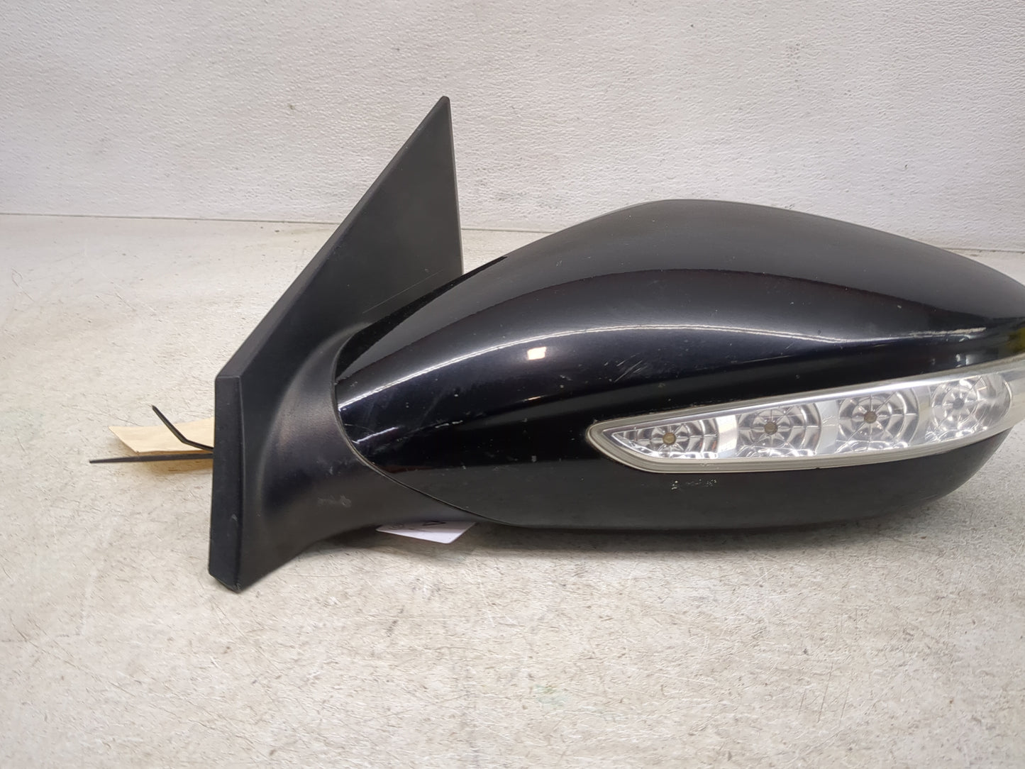 2011-2014 Hyundai Sonata Driver Side View Mirror - Left Door Mirror OEM Used - Oemusedautoparts1.com