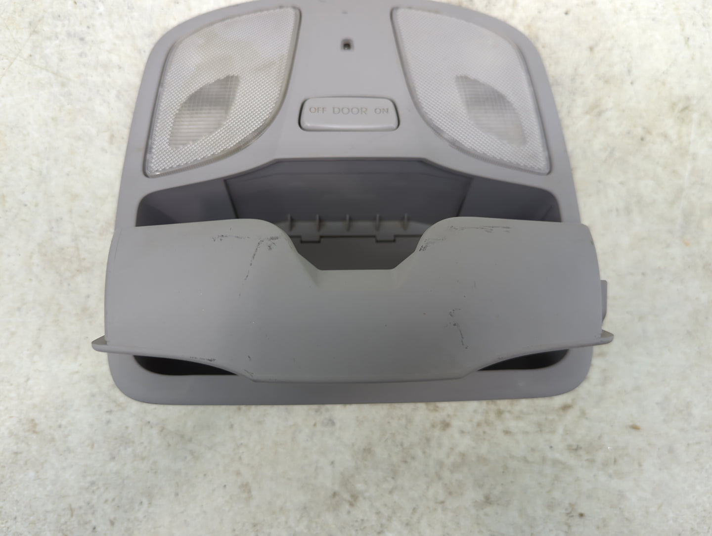 2011 Hyundai Sonata Overhead Roof Console - Oemusedautoparts1.com