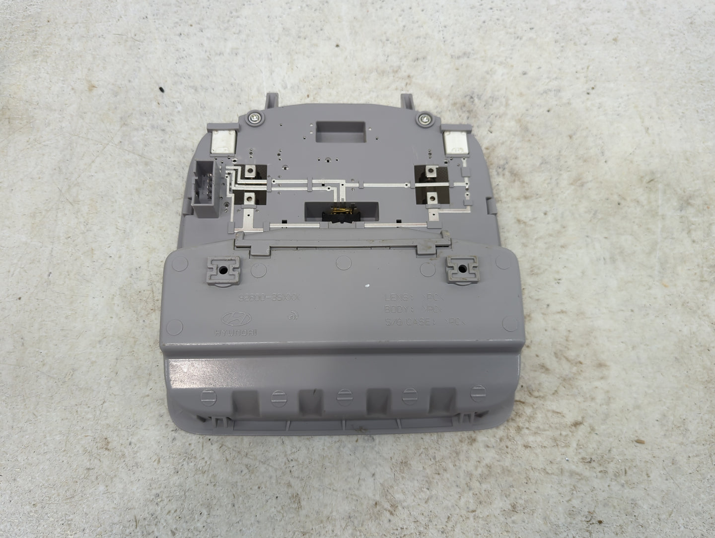2011 Hyundai Sonata Overhead Roof Console - Oemusedautoparts1.com