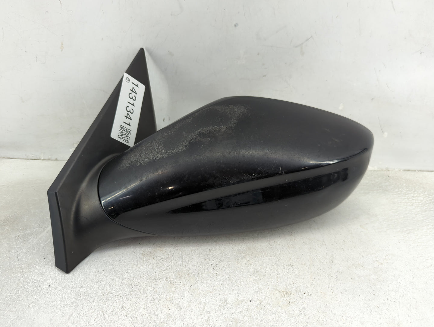 2011-2014 Hyundai Sonata Driver Side View Mirror - Left Door Mirror OEM Used - Oemusedautoparts1.com