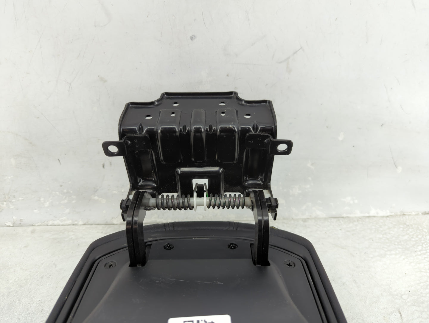 2011 Hyundai Sonata Center Console Armrest Cover Lid Fits OEM Used Auto Parts - Oemusedautoparts1.com