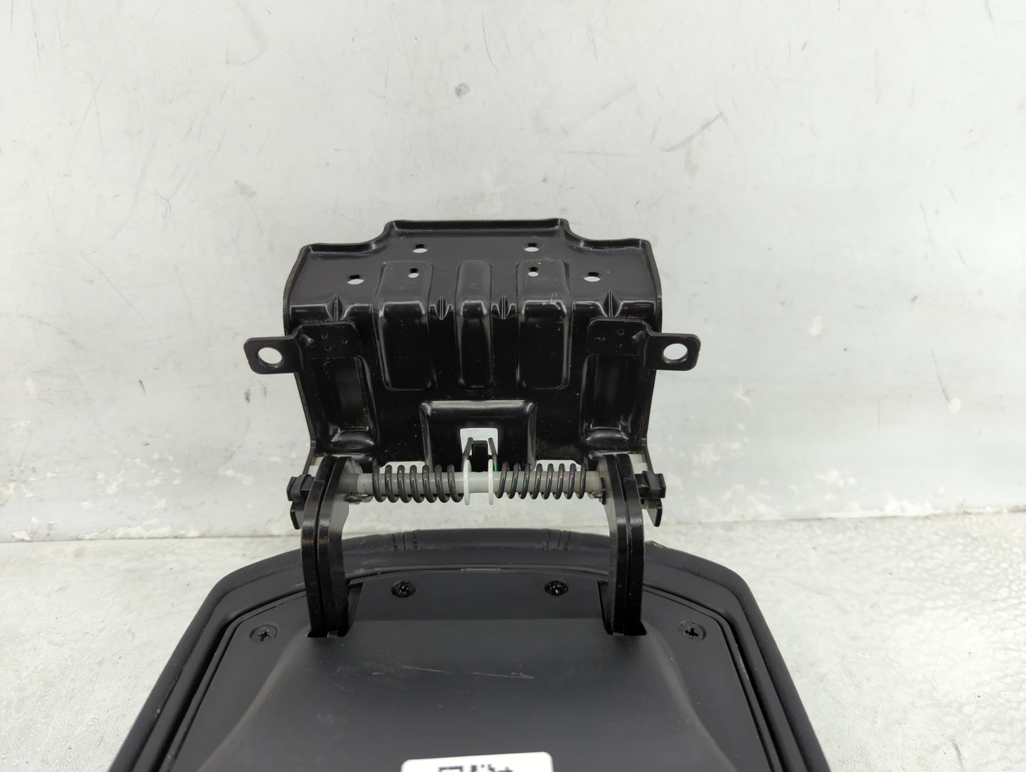 2011 Hyundai Sonata Center Console Armrest Cover Lid Fits OEM Used Auto Parts - Oemusedautoparts1.com