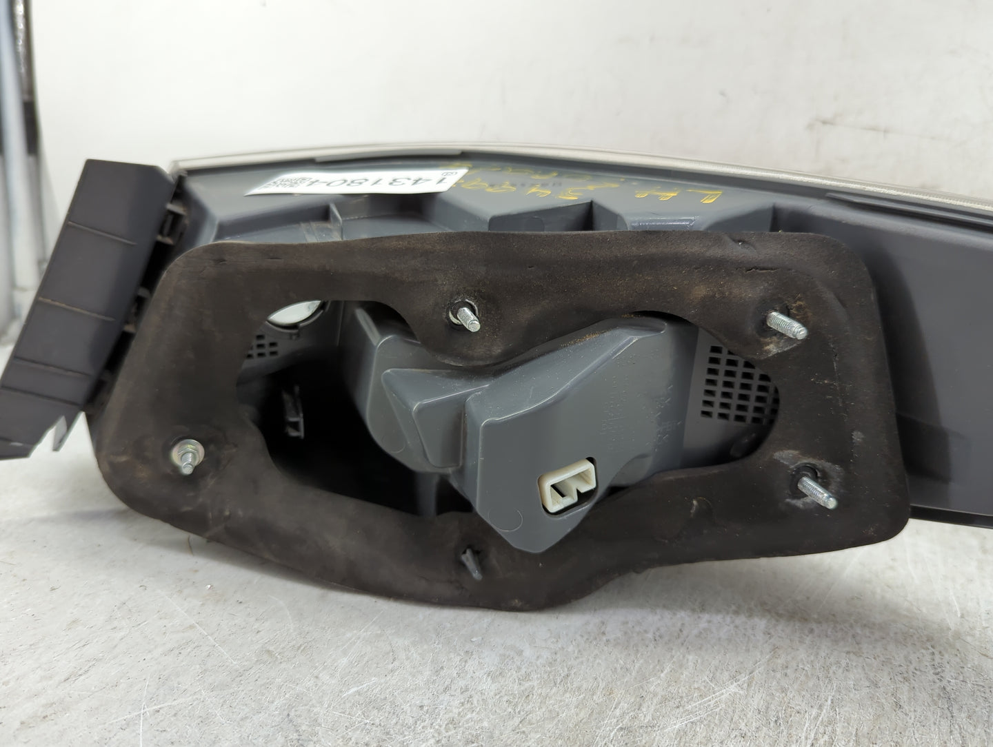 2011 Hyundai Sonata Tail Light Assembly Driver Left OEM P/N:92401-3S Fits OEM Used Auto Parts - Oemusedautoparts1.com