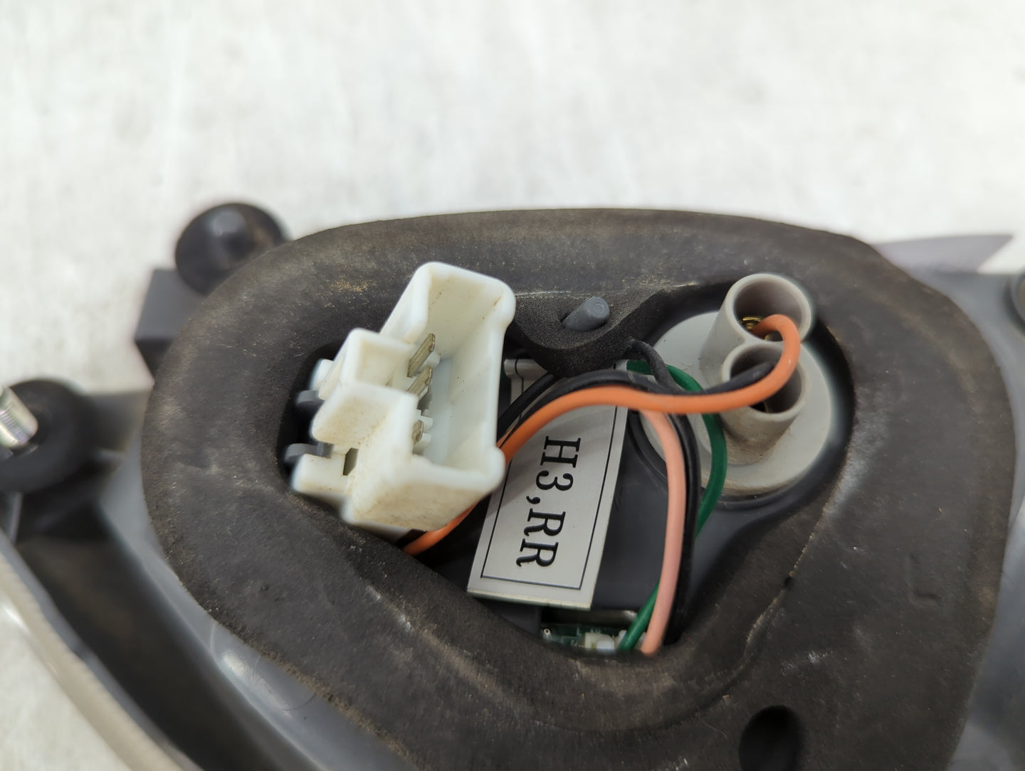 2011-2015 Hyundai Sonata Driver Left Side Deck Lid Mounted Tail Light - Oemusedautoparts1.com
