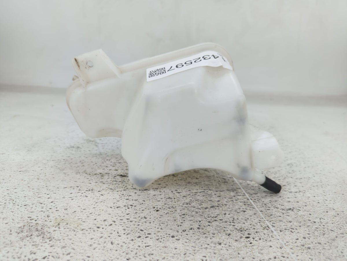 2011-2015 Hyundai Sonata Radiator Coolant Overflow Expansion Tank Bottle 1432597 - Oemusedautoparts1.com