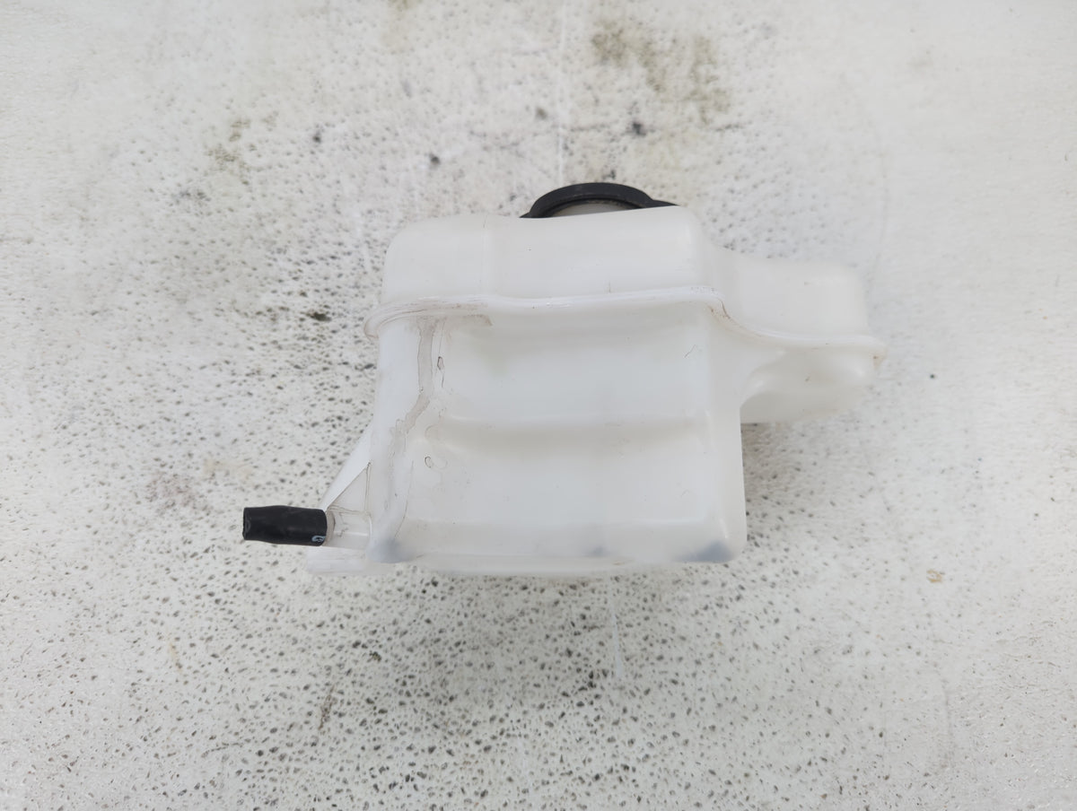 2011-2015 Hyundai Sonata Radiator Coolant Overflow Expansion Tank Bottle 1432597 - Oemusedautoparts1.com