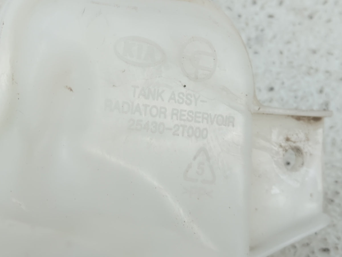 2011-2015 Hyundai Sonata Radiator Coolant Overflow Expansion Tank Bottle 1432597 - Oemusedautoparts1.com