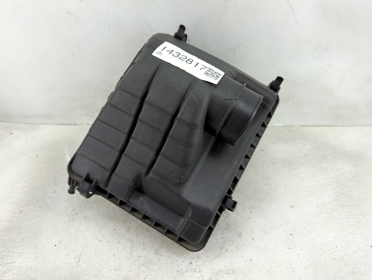 2011-2015 Hyundai Sonata Air Cleaner Intake-duct Hose Tube - Oemusedautoparts1.com