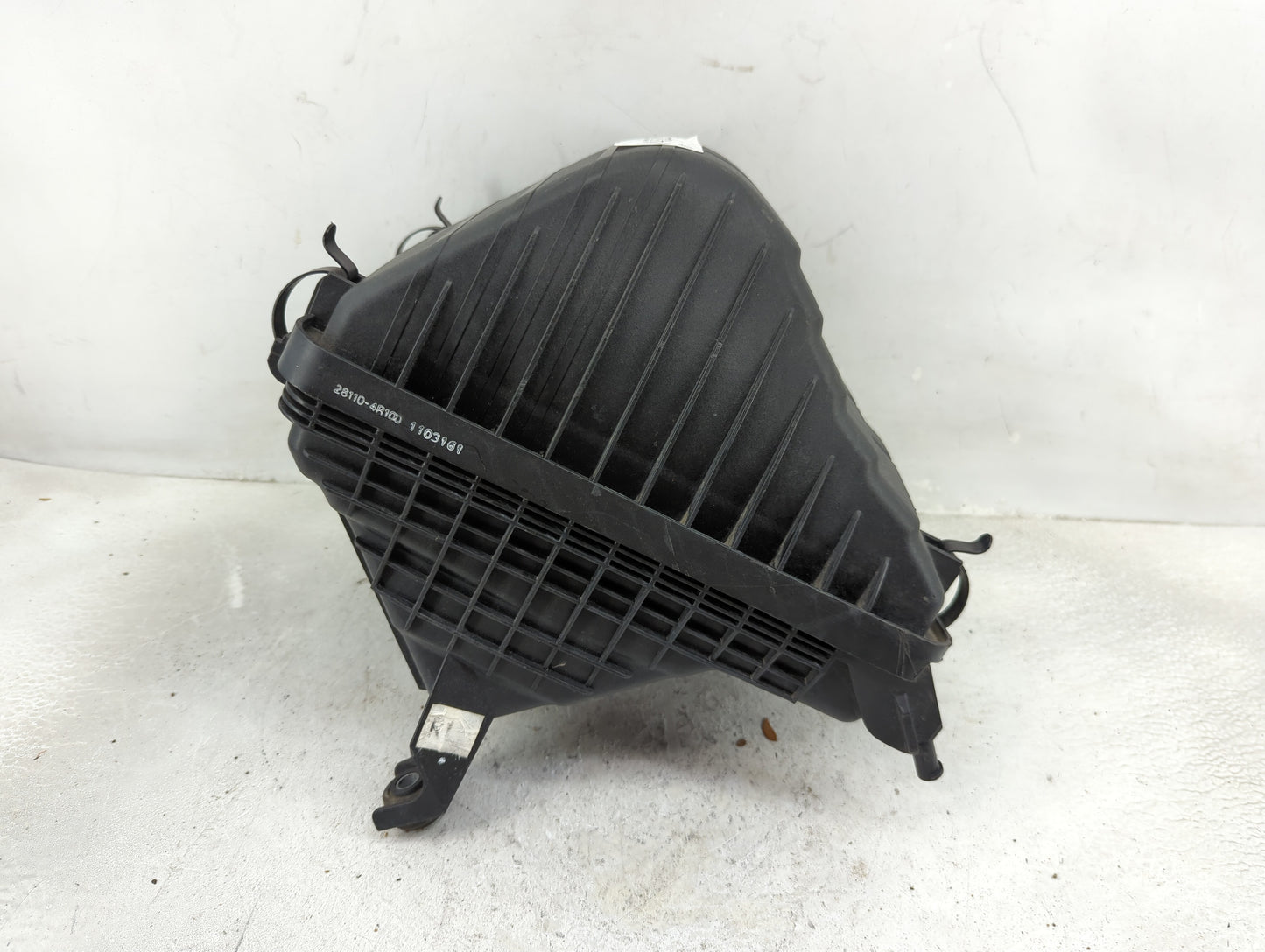 2011-2015 Hyundai Sonata Air Cleaner Intake-duct Hose Tube - Oemusedautoparts1.com