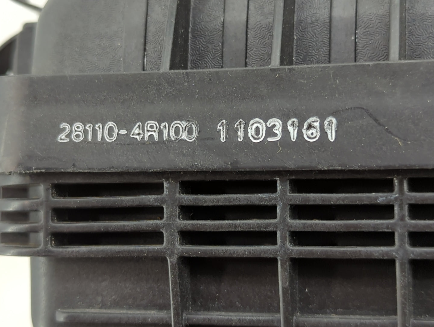2011-2015 Hyundai Sonata Air Cleaner Intake-duct Hose Tube - Oemusedautoparts1.com