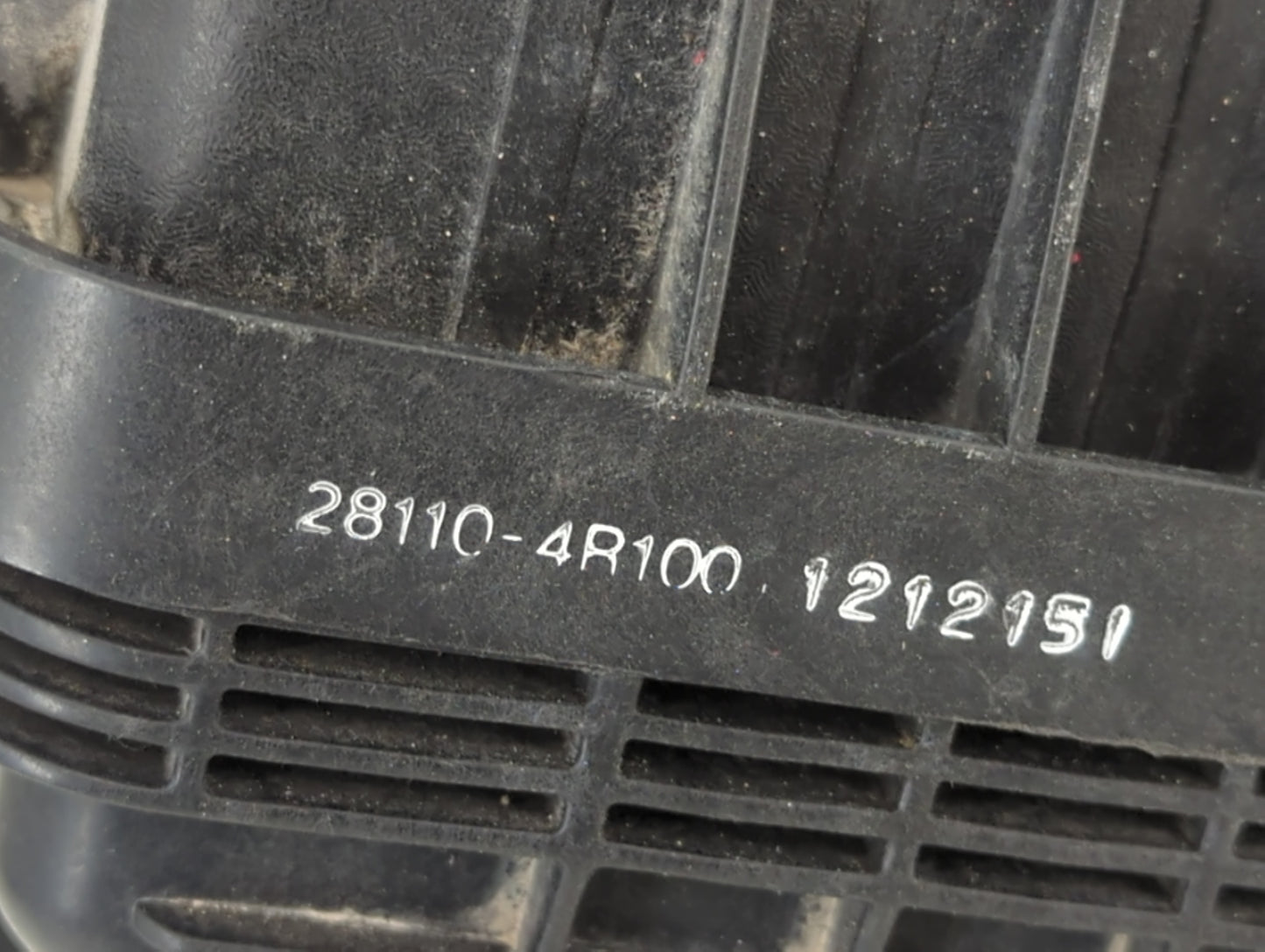 2011-2015 Hyundai Sonata Air Cleaner Intake-duct Hose Tube - Oemusedautoparts1.com