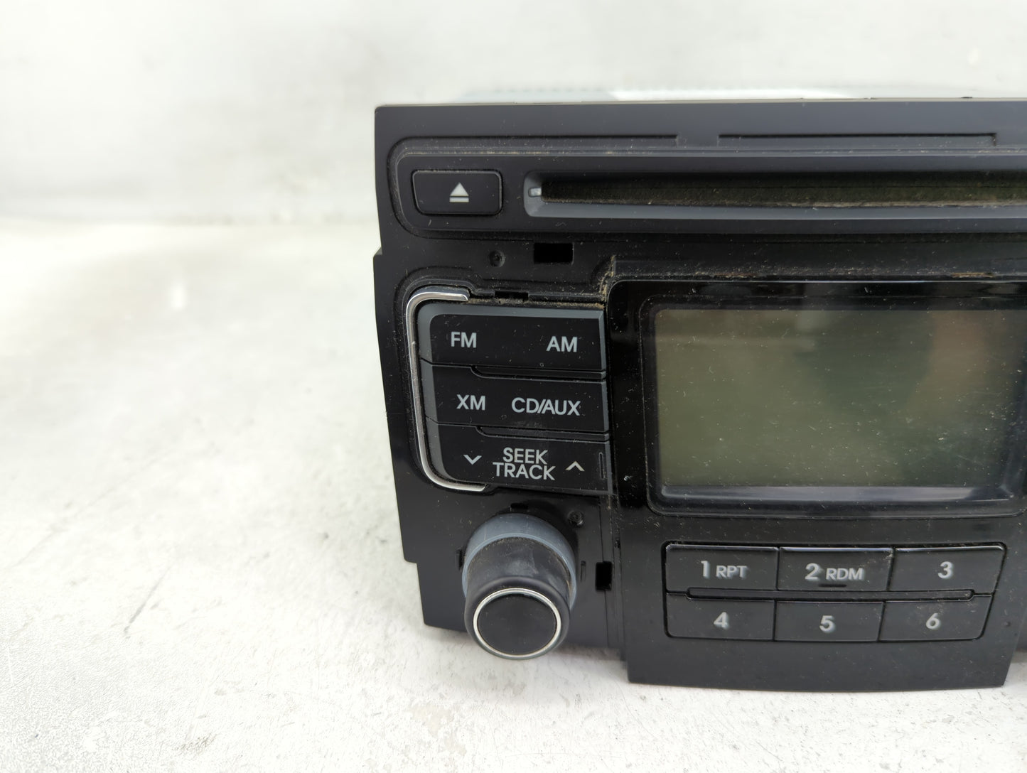 2011 Hyundai Sonata Radio AM FM Cd Player Receiver Replacement P/N:96180-3Q0014X PA-710YFLXMB Fits OEM Used Auto Parts - Oem