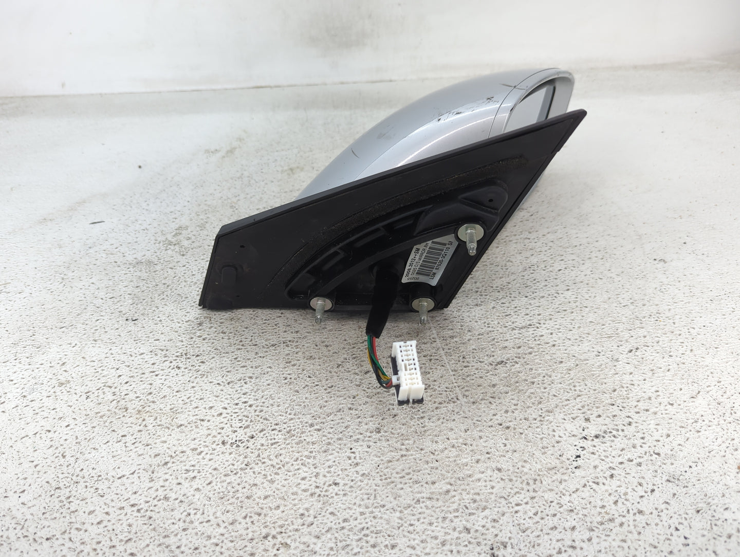2011-2014 Hyundai Sonata Passenger Side View Mirror - Right Door Mirror OEM Used - Oemusedautoparts1.com