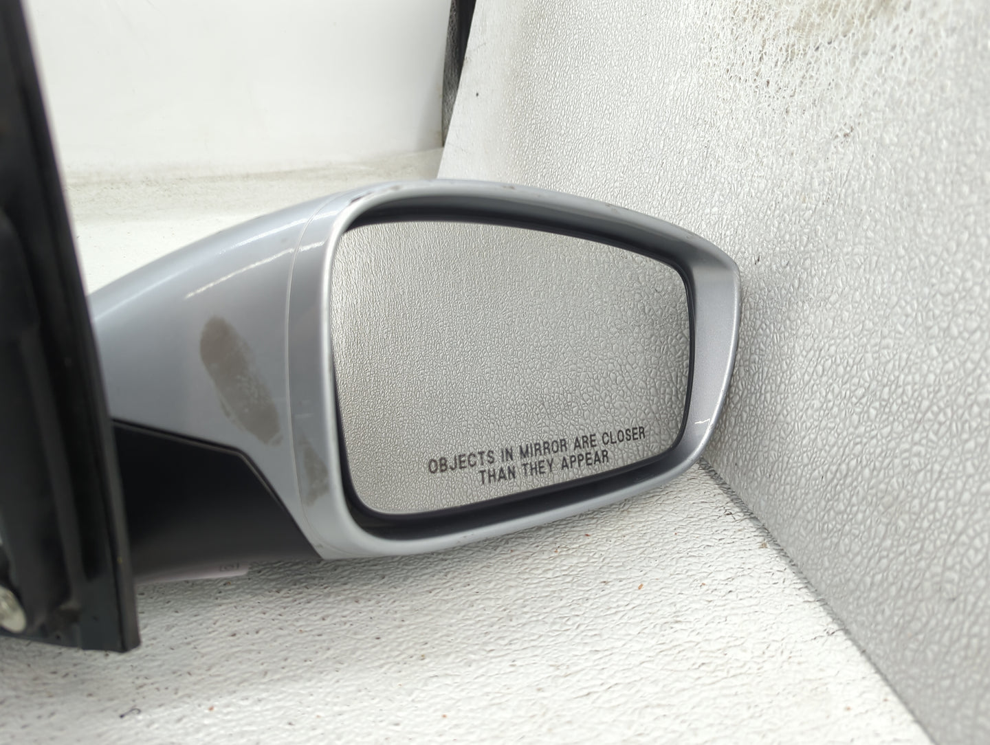 2011-2014 Hyundai Sonata Passenger Side View Mirror - Right Door Mirror OEM Used - Oemusedautoparts1.com
