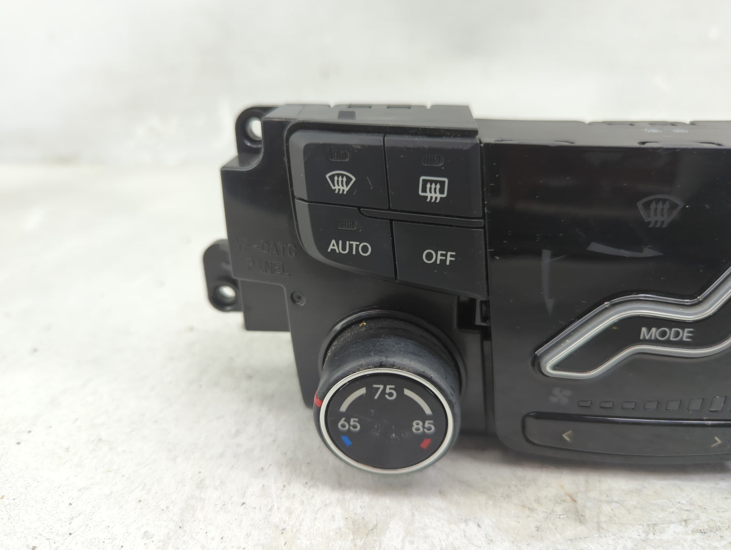 2011 Hyundai Sonata Climate Control Module Temperature AC/Heater Replacement P/N:97250-3QDA0 Fits OEM Used Auto Parts - Oemu