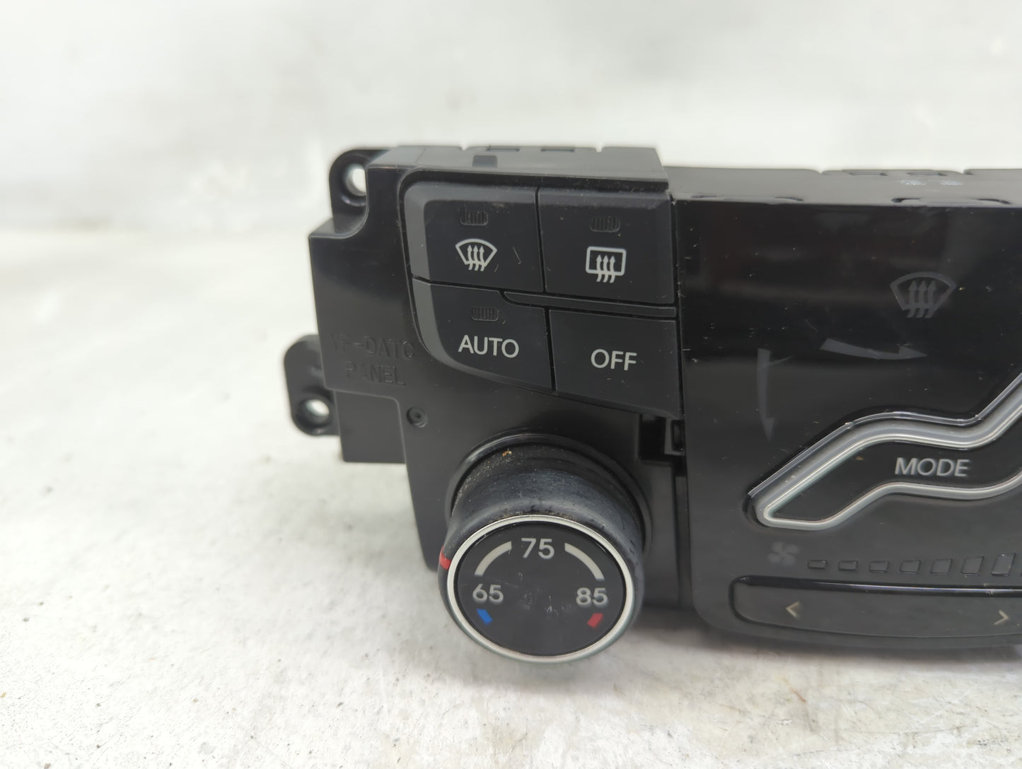 2011 Hyundai Sonata Climate Control Module Temperature AC/Heater Replacement P/N:97250-3QDA0 Fits OEM Used Auto Parts - Oemu
