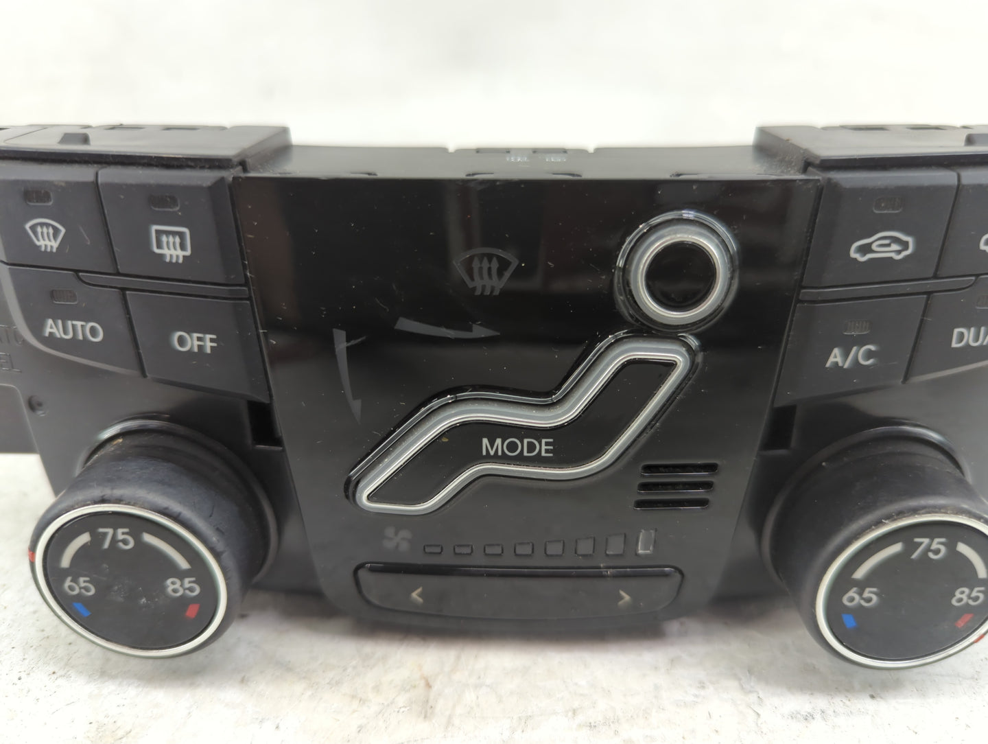 2011 Hyundai Sonata Climate Control Module Temperature AC/Heater Replacement P/N:97250-3QDA0 Fits OEM Used Auto Parts - Oemu