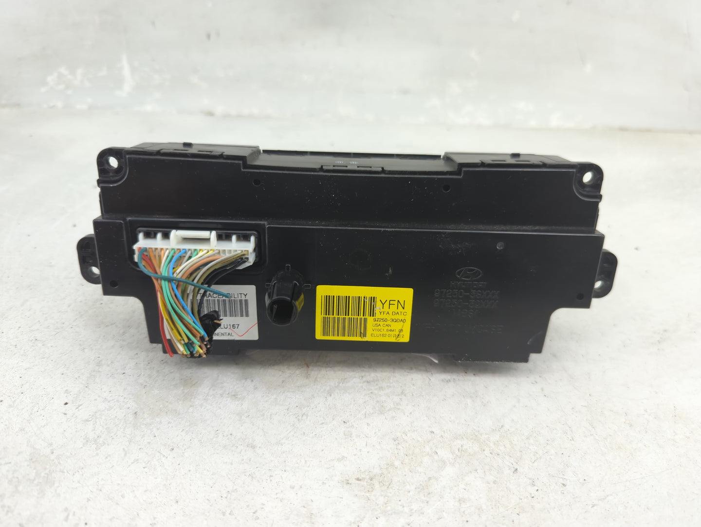 2011 Hyundai Sonata Climate Control Module Temperature AC/Heater Replacement P/N:97250-3QDA0 Fits OEM Used Auto Parts - Oemu