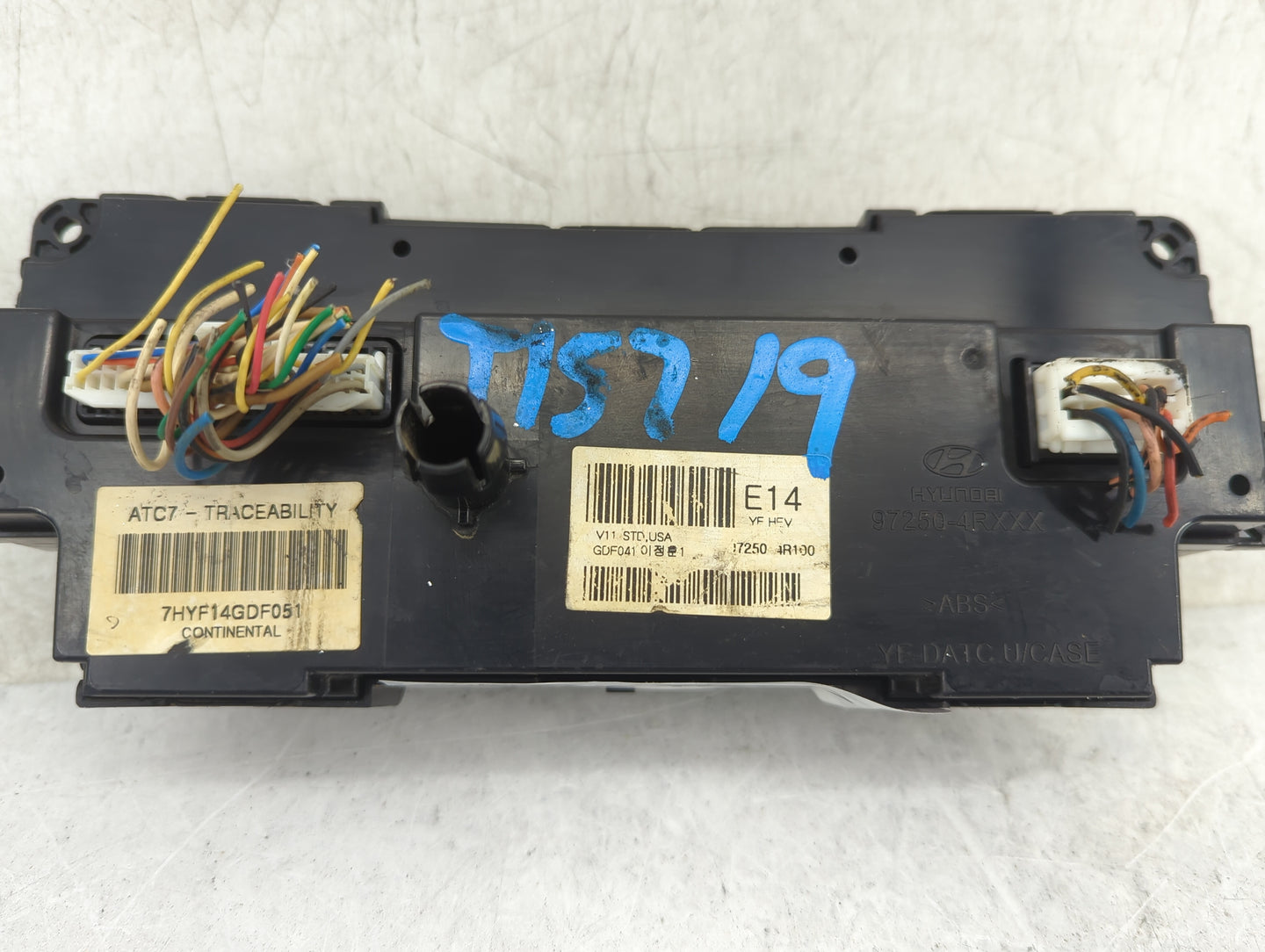 2011-2013 Hyundai Sonata Climate Control Module Temperature AC/Heater Replacement Fits Fits 2011 2012 2013 OEM Used Auto Par