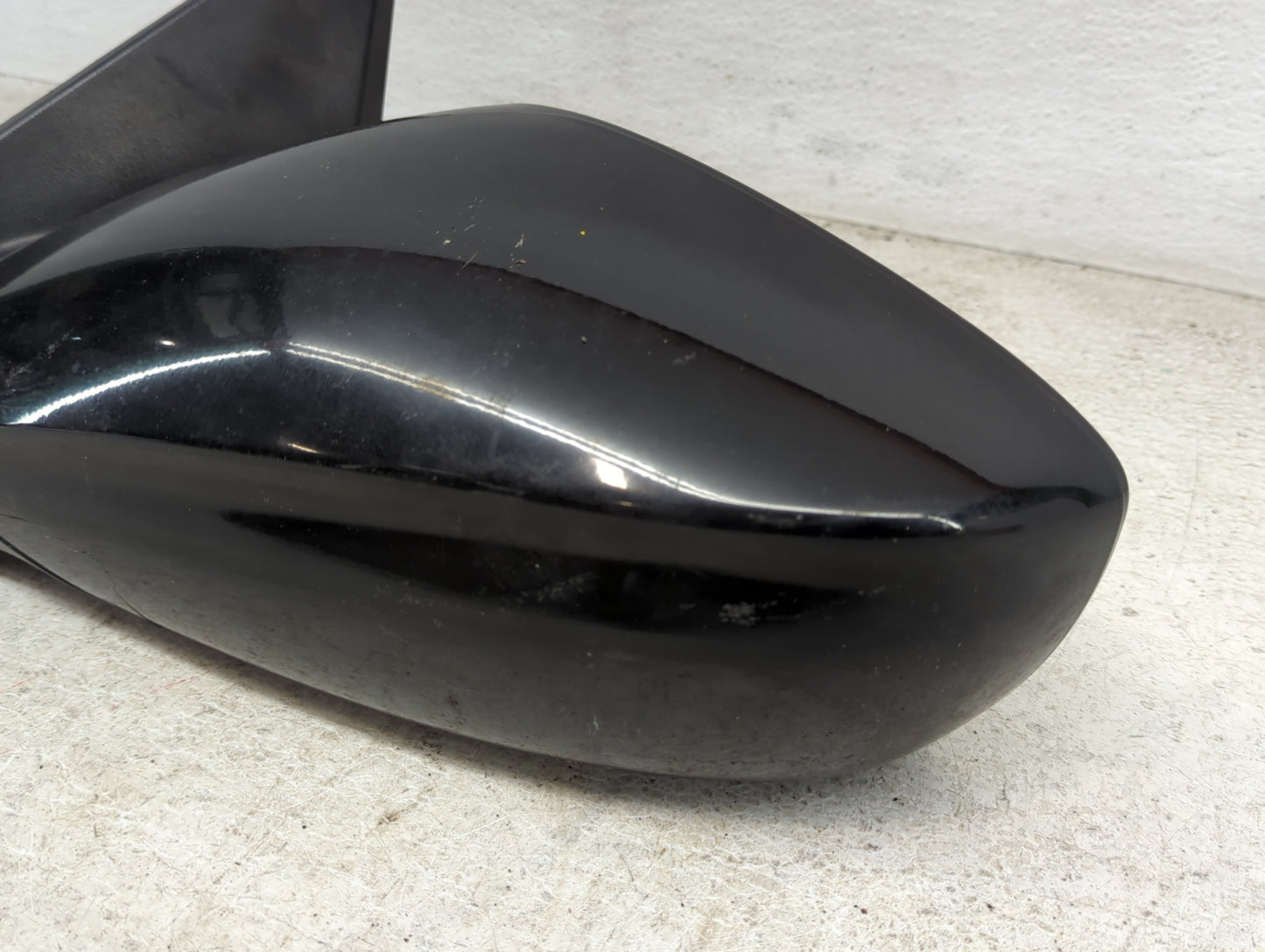 2011-2014 Hyundai Sonata Driver Side View Mirror - Left Door Mirror OEM Used - Oemusedautoparts1.com