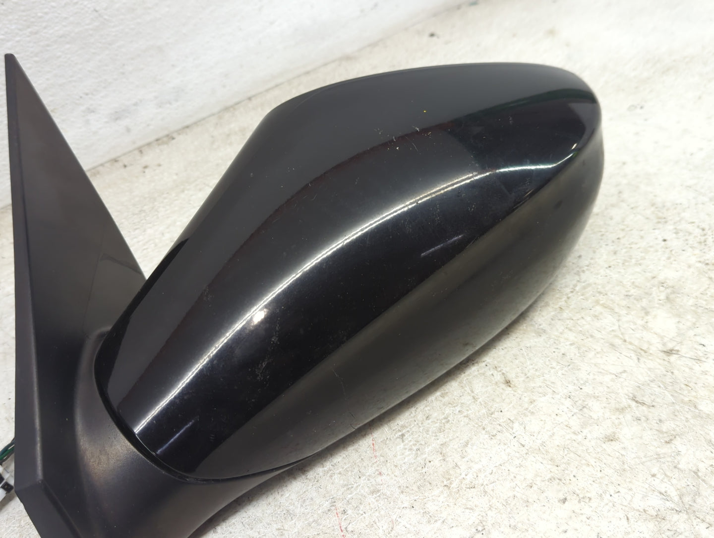 2011-2014 Hyundai Sonata Driver Side View Mirror - Left Door Mirror OEM Used - Oemusedautoparts1.com