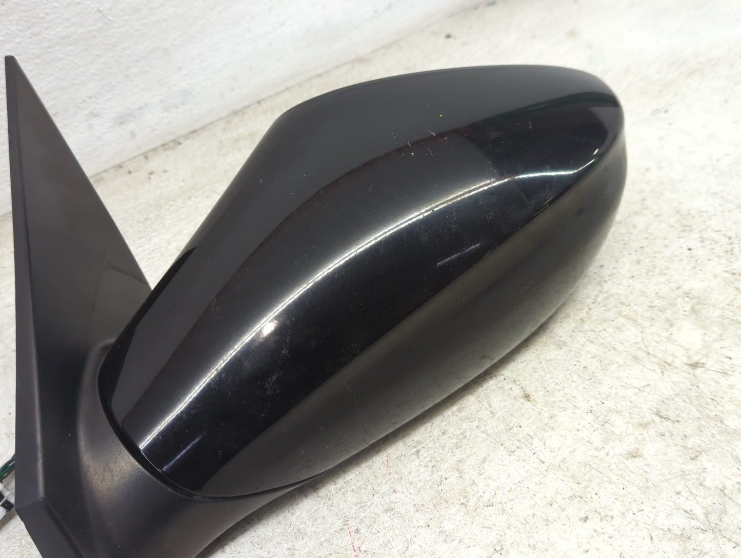 2011-2014 Hyundai Sonata Driver Side View Mirror - Left Door Mirror OEM Used - Oemusedautoparts1.com