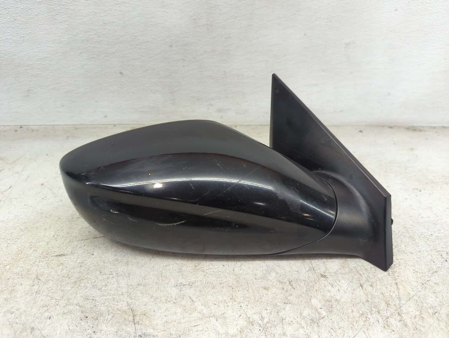 2011-2014 Hyundai Sonata Passenger Side View Mirror - Right Door Mirror OEM Used - Oemusedautoparts1.com