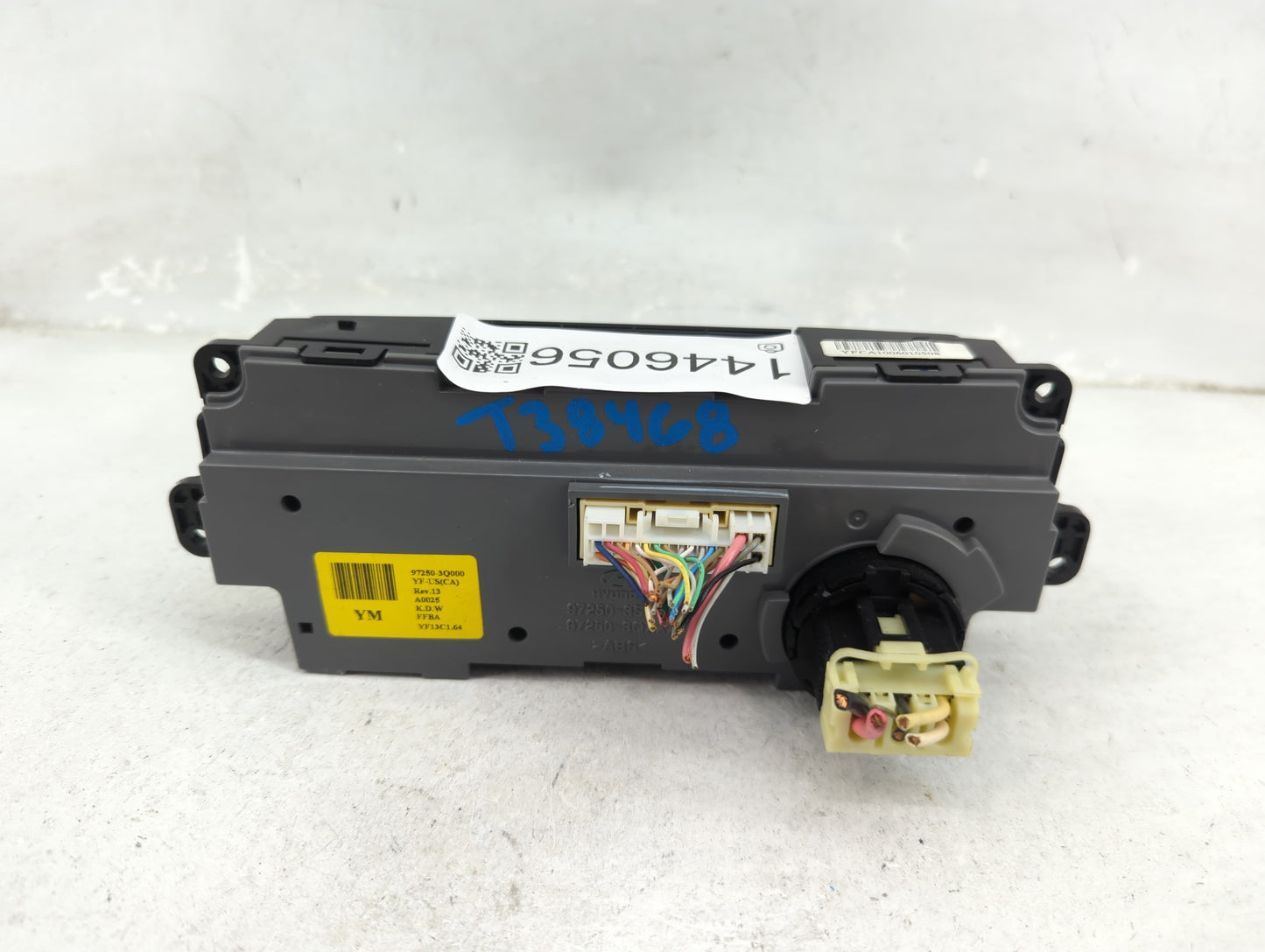 2011 Hyundai Sonata Climate Control Module Temperature AC/Heater Replacement P/N:97250-3Q000 Fits OEM Used Auto Parts - Oemu