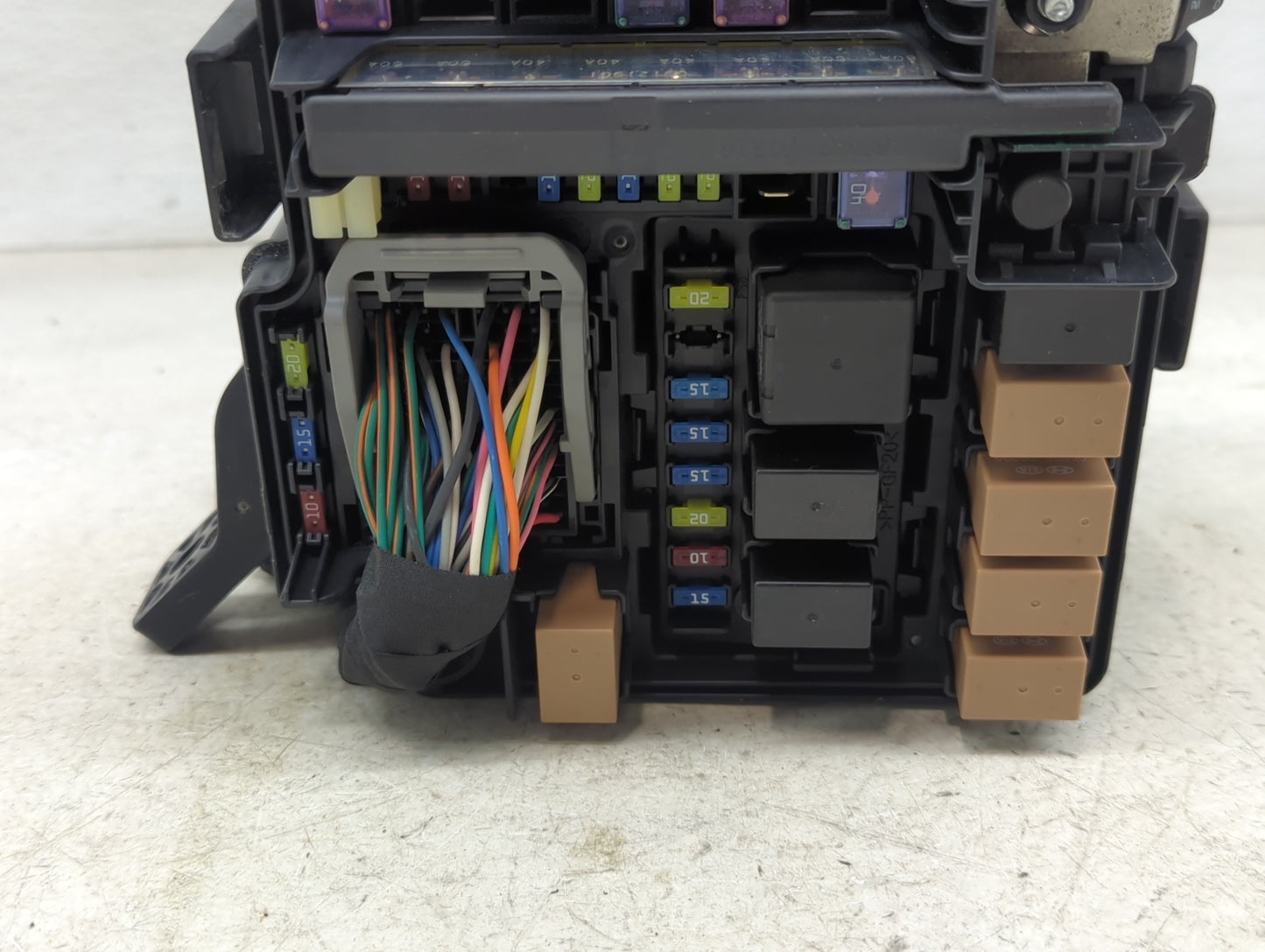 2011-2014 Hyundai Sonata Fusebox Fuse Box Panel Relay Module P/N:VS912003Q070M1 VSQGHE0270G018 Fits Fits 2011 2012 2013 2014