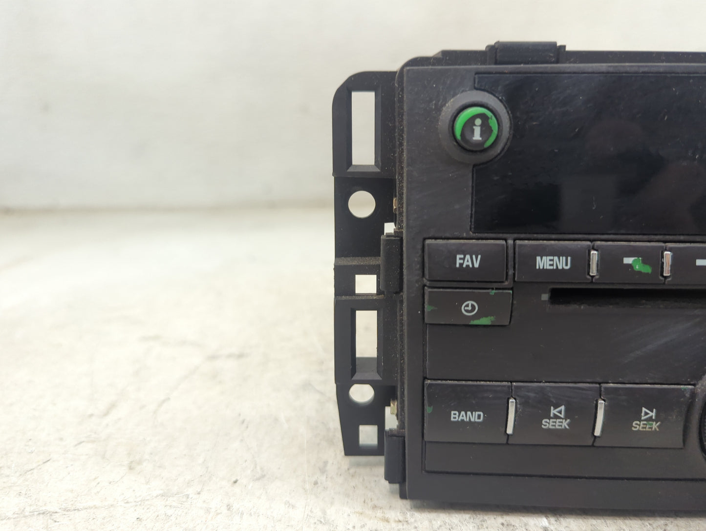 2011-2014 Hyundai Sonata Information Display Screen 1468680 - Oemusedautoparts1.com