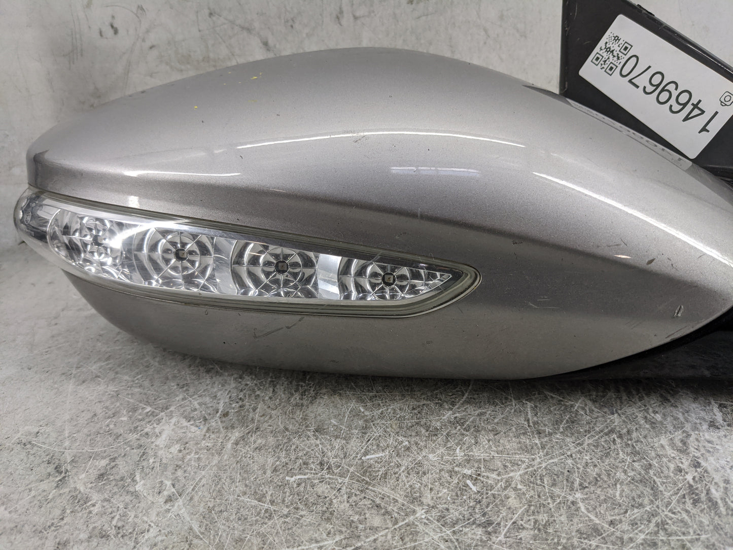 2011-2015 Hyundai Sonata Passenger Side View Mirror - Right Door Mirror OEM Used - Oemusedautoparts1.com