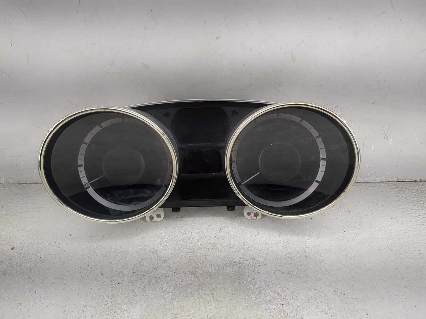 2011-2014 Hyundai Sonata Instrument Cluster Speedometer Gauges P/N:94001-3Q013 TN257470-0752 Miles:96K Fits OEM Used Auto Pa