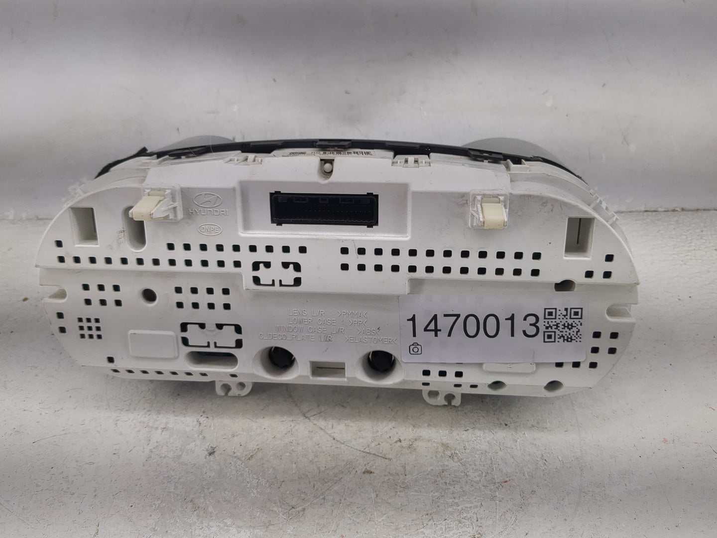2011-2014 Hyundai Sonata Instrument Cluster Speedometer Gauges P/N:94001-3Q013 TN257470-0752 Miles:96K Fits OEM Used Auto Pa