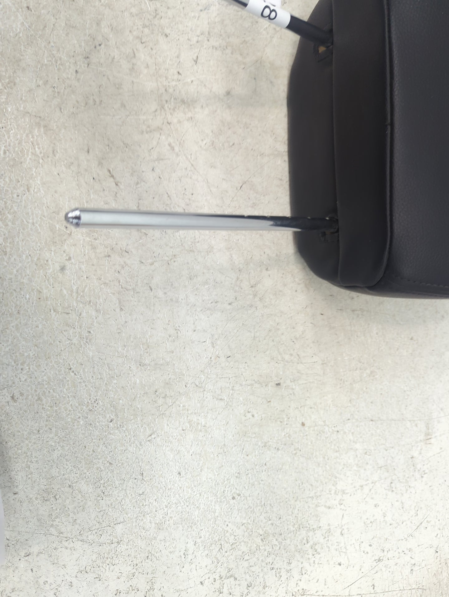 2011 Hyundai Sonata Headrest Head Rest Front Driver Seat Black - Oemusedautoparts1.com
