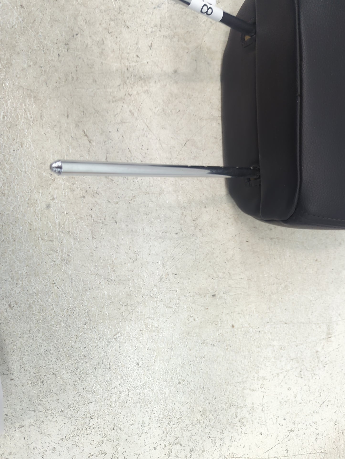 2011 Hyundai Sonata Headrest Head Rest Front Driver Seat Black - Oemusedautoparts1.com
